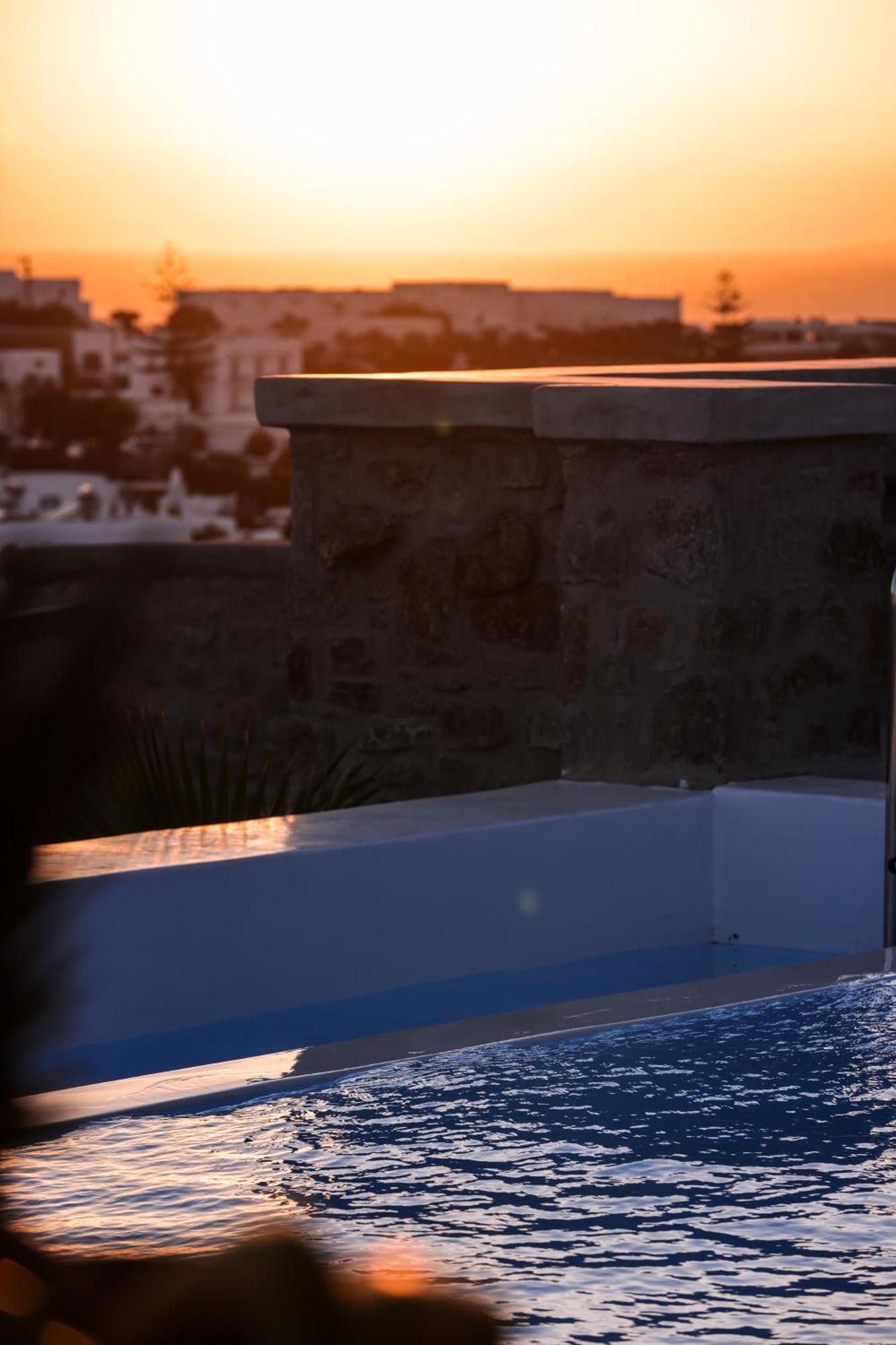 Sunset Views - George Villa Iv, With Private Pool Close To Town Mykonos Town Exterior photo